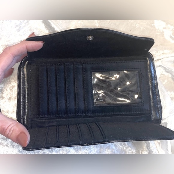 🧡4 items for $15 - Great Kenneth Cole black wallet. 014 - Picture 9 of 12